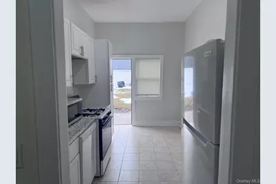 62 Jerusalem Avenue, Hicksville, NY 11801 - Photo 7