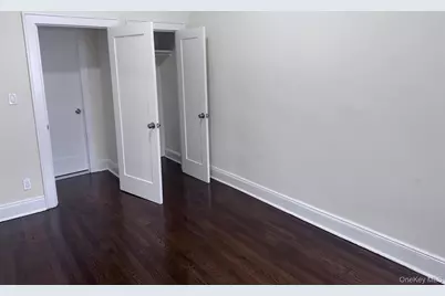 62 Jerusalem Avenue, Hicksville, NY 11801 - Photo 9