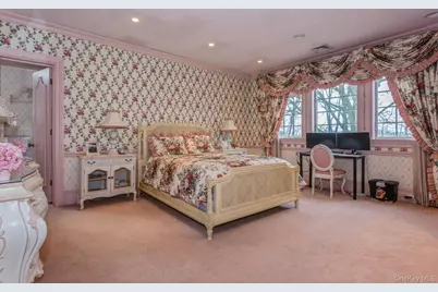 85 Eleventh Street, Garden City, NY 11530 - Photo 25