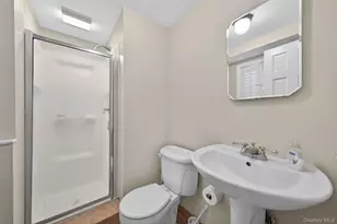 9 Eros Dr, Airmont, NY 10952 - Photo 19