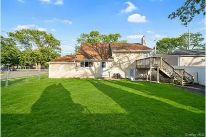 266 Ronkonkoma Avenue, Ronkonkoma, NY 11779 - Photo 29