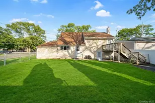 266 Ronkonkoma Ave, Ronkonkoma, NY 11779 - Photo 29