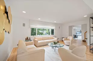 4 Newport Dr, Plainview, NY 11803 - Photo 7