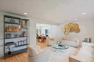 4 Newport Dr, Plainview, NY 11803 - Photo 3