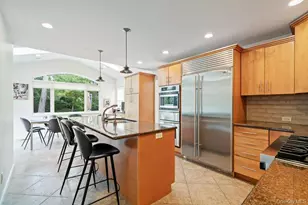 4 Newport Dr, Plainview, NY 11803 - Photo 23