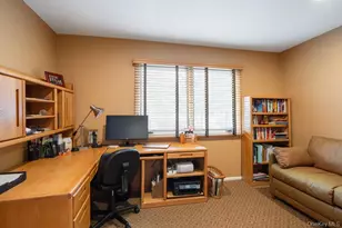 4 Newport Dr, Plainview, NY 11803 - Photo 33