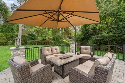 4 Newport Drive, Plainview, NY 11803 - Photo 39