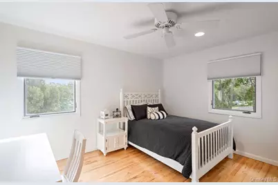 4 Newport Drive, Plainview, NY 11803 - Photo 31