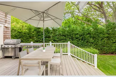 33 Hildreth Street, Southampton, NY 11968 - Photo 43