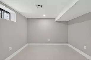 176-11 137th Ave, Rochdale, NY 11434 - Photo 17