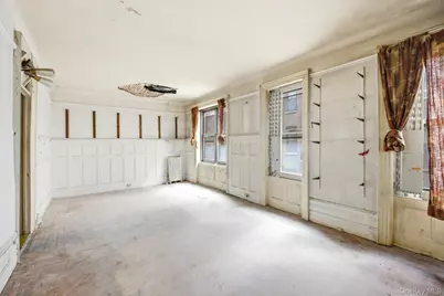 523 W 121 Street #22, New York, NY 10027 - Photo 3