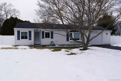 69 Meyer Lane, Medford, NY 11763 - Photo 1