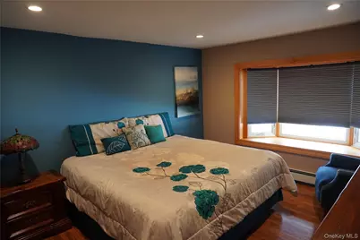 69 Meyer Lane, Medford, NY 11763 - Photo 9