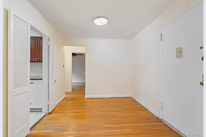 139-15 83rd Avenue #506, Briarwood, NY 11435 - Photo 7