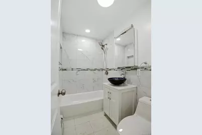 2857 Lawton Avenue, Bronx, NY 10465 - Photo 7