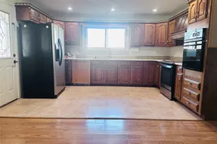 307 Wildwood Dr, Wappingers Falls, NY 12590 - Photo 5