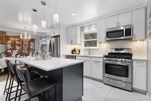 6 Merrick Ln, Spring Valley, NY 10977 - Photo 11