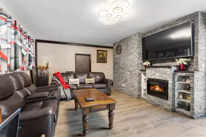 6 Merrick Lane, Spring Valley, NY 10977 - Photo 17