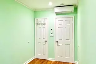 99-15 Ascan Ave, Forest Hills, NY 11375 - Photo 5