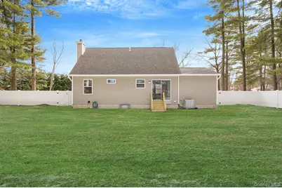 65 Prospect Drive, Brentwood, NY 11717 - Photo 31