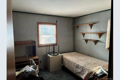 429 Robinson Avenue, Patchogue, NY 11772 - Photo 11