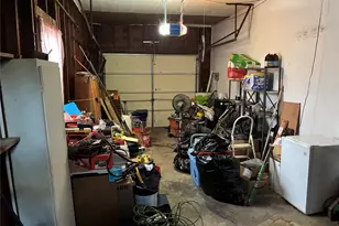 429 Robinson Ave, Patchogue, NY 11772 - Photo 13