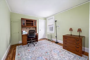 16 Denton Ct, Rockville Centre, NY 11570 - Photo 19