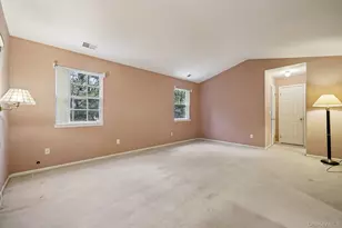 3 Springwood Ln, Huntington, NY 11743 - Photo 19