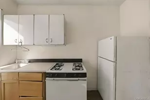 17-19 W 108th St, New York, NY 10025 - Photo 9