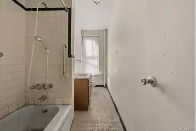 17-19 W 108th Street #92, New York, NY 10025 - Photo 11