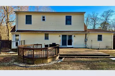 45 Croft Lane, Smithtown, NY 11787 - Photo 3