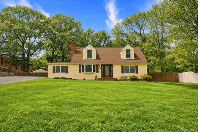 45 Croft Lane, Smithtown, NY 11787 - Photo 1