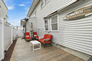 251 Arthur St, Freeport, NY 11520 - Photo 37