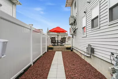 251 Arthur Street, Freeport, NY 11520 - Photo 33