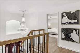 1662 Park Ave, New Hyde Park, NY 11040 - Photo 19