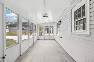 151 Laurance Ln, Ridge, NY 11961 - Photo 27