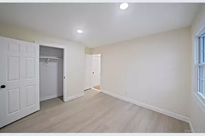 50 7th Street, Saint James, NY 11780 - Photo 19