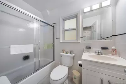 22610 147th Avenue, Springfield Gardens, NY 11413 - Photo 29