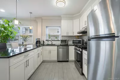 22610 147th Avenue, Springfield Gardens, NY 11413 - Photo 5