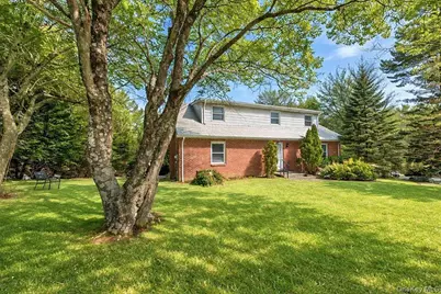 16 Primrose Street, Katonah, NY 10536 - Photo 3