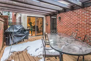 232 Linnet Ct, Manhasset, NY 11030 - Photo 21