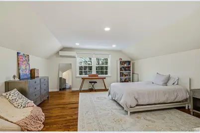 38 Hewlett Lane, Port Washington, NY 11050 - Photo 21