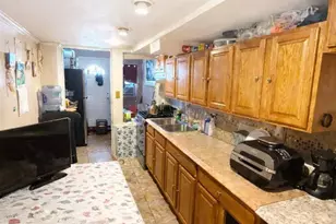 179-15 Selover Rd, Springfield Gardens, NY 11434 - Photo 13