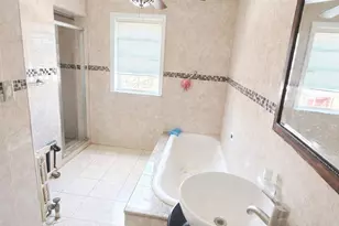 179-15 Selover Rd, Springfield Gardens, NY 11434 - Photo 11