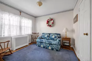 60 Aberdeen Rd, New Hyde Park, NY 11040 - Photo 11