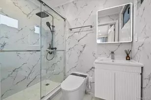 2 Elf Rd, Syosset, NY 11791 - Photo 21