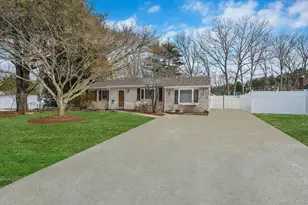 3 Timber Trail Ln, Medford, NY 11763 - Photo 3