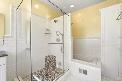 4 Westfield Road, White Plains, NY 10605 - Photo 11