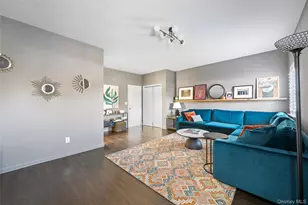 2 Holly Ct, Miller Place, NY 11764 - Photo 23