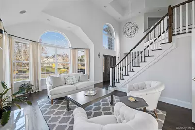 2 Holly Court, Miller Place, NY 11764 - Photo 9